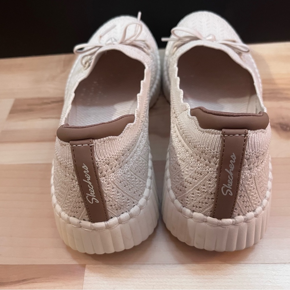 Skechers Women's Wiltshire Blvd Slip-on sneaker - Picture 3 of 5